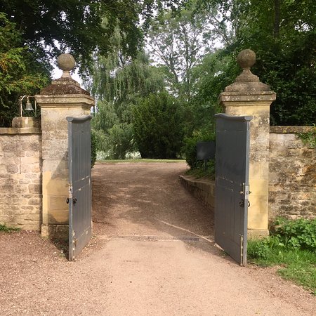 Bell Gate