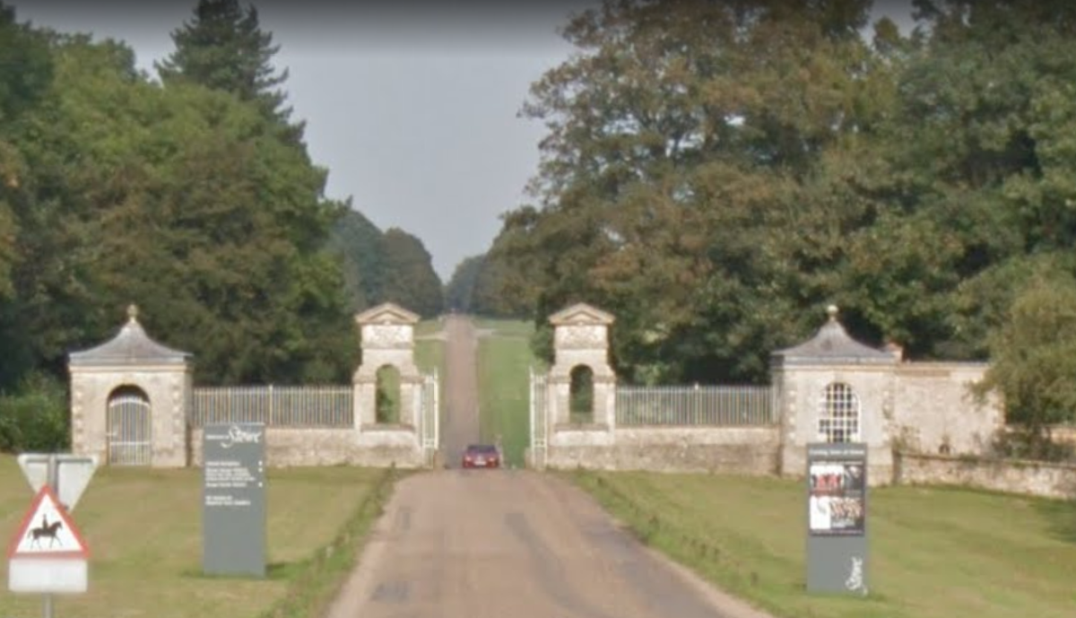 Stowe School Gate